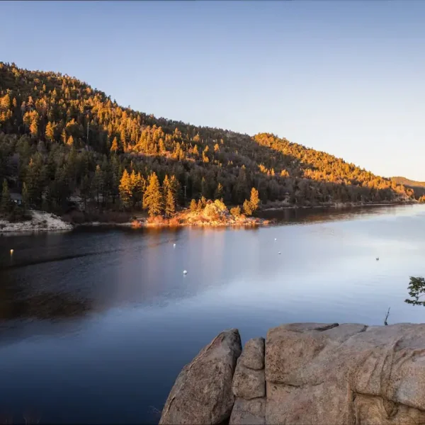 View of Big Bear Lake, CA, an area our drug rehab center serves.